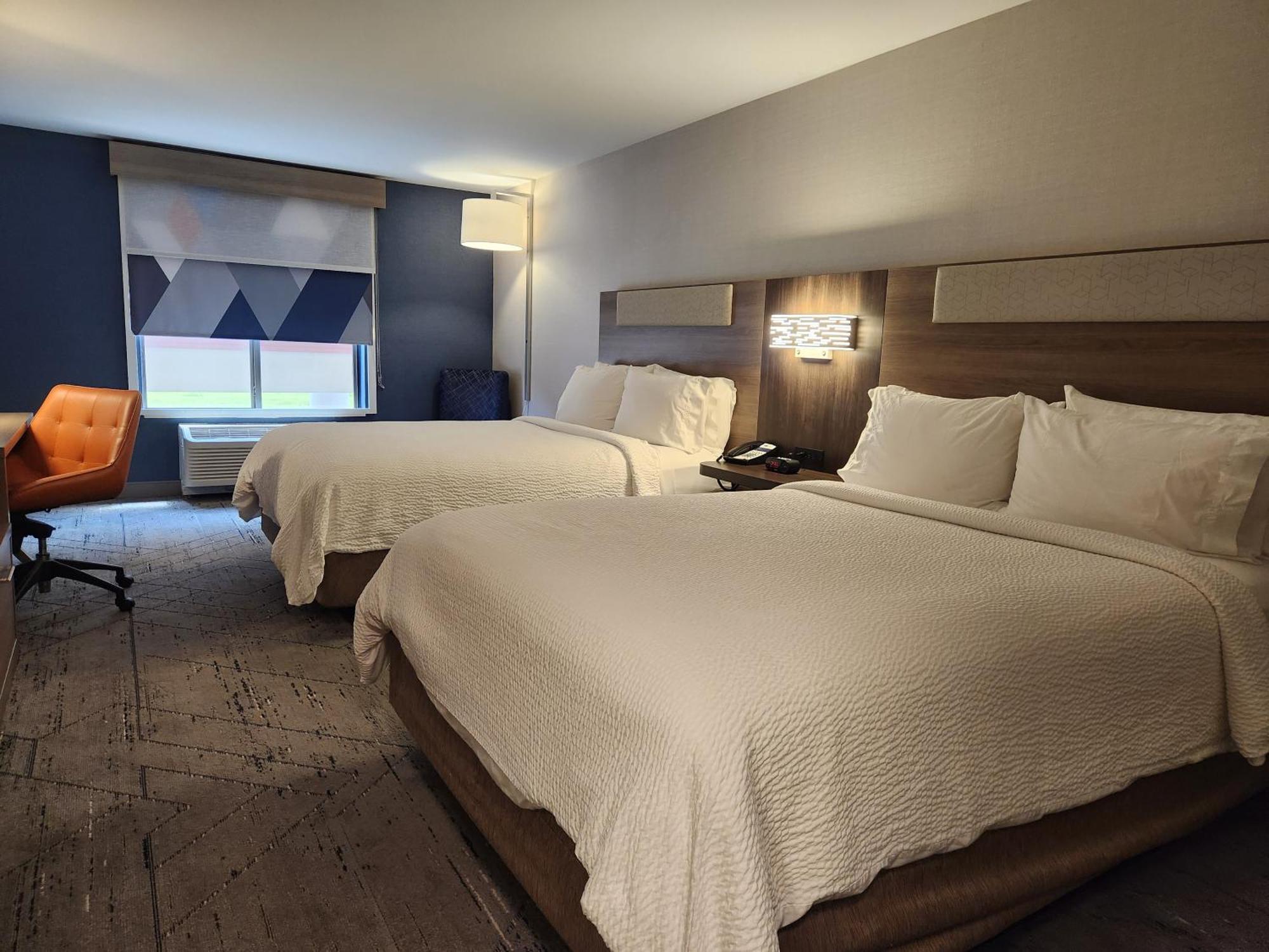Holiday Inn Express Hotel & Suites Crawfordsville By Ihg Ngoại thất bức ảnh